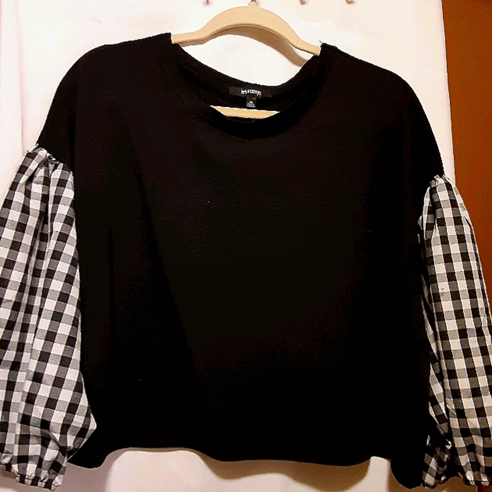 Black Gingham Plaid Sleeve Top - XL